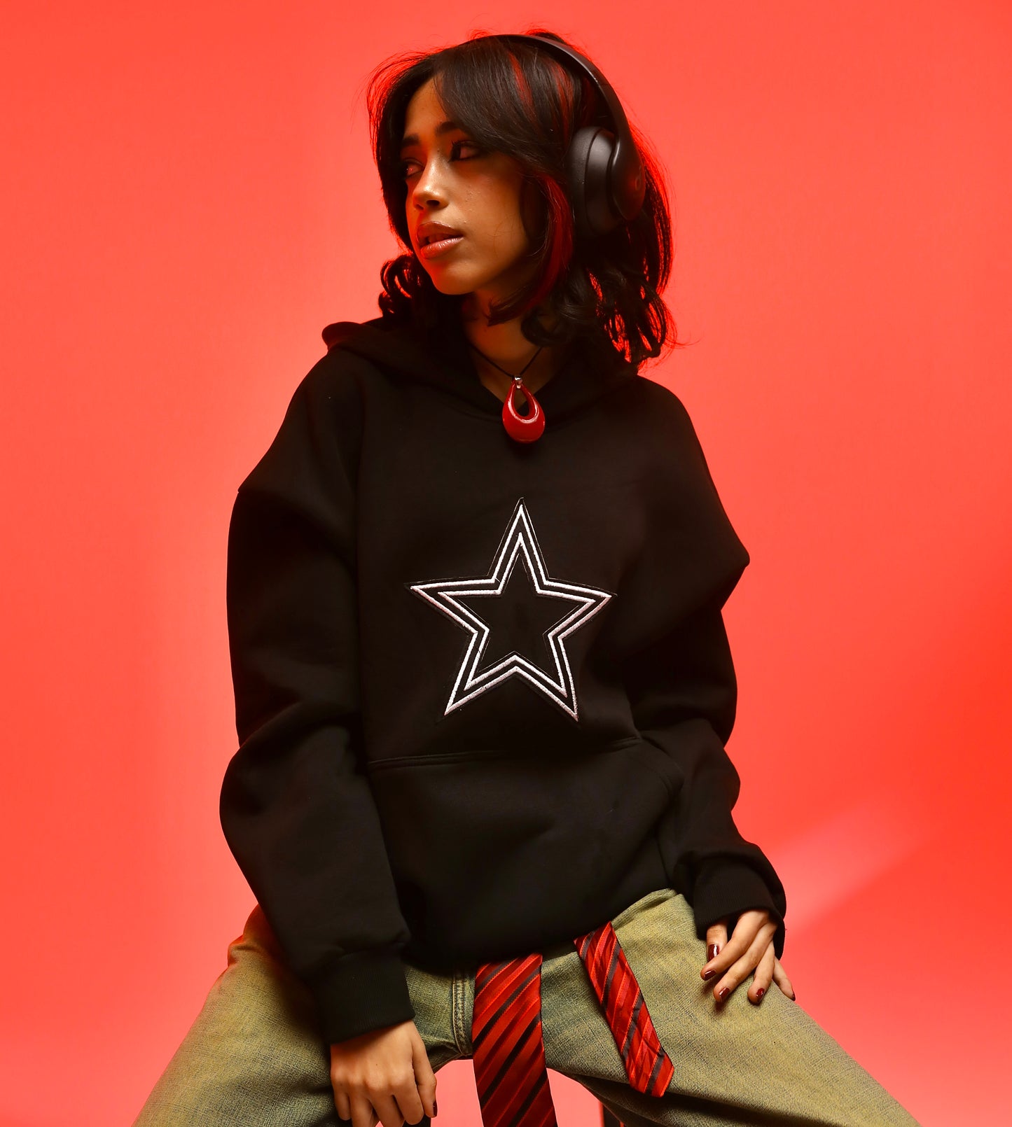 STAR HOODIE